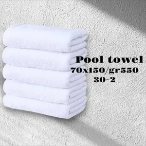 pool towel warna putih polos di bali